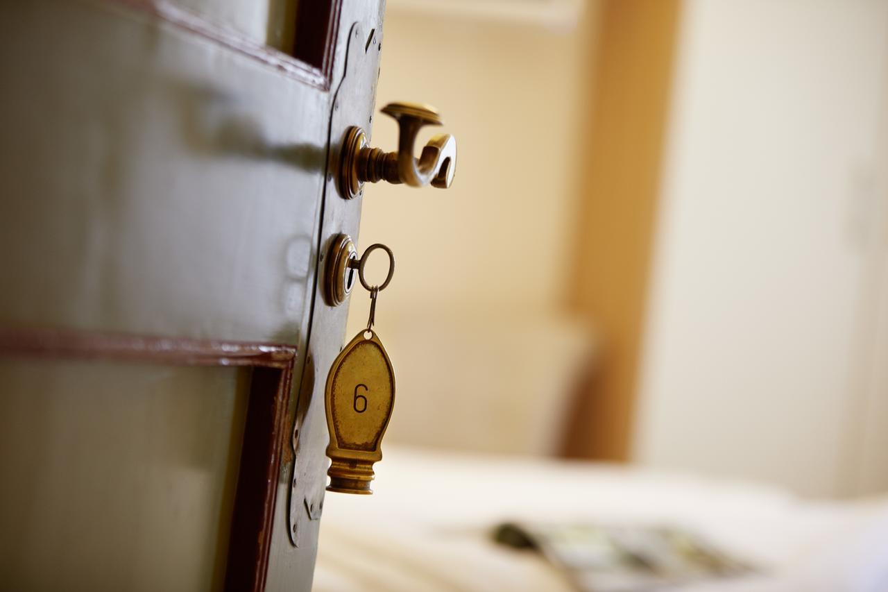 Hotel Gasthof Zu Den Linden Oberhundem Ngoại thất bức ảnh